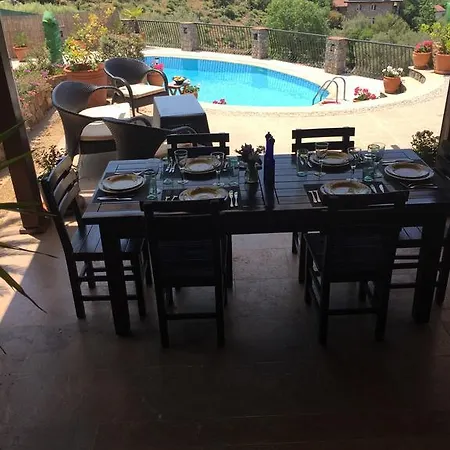 Villa Tas Evi